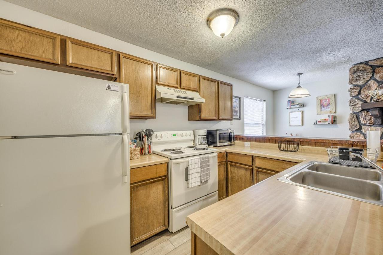 Ruidoso Home With Balcony About 16 Mi To Ski Apache! מראה חיצוני תמונה